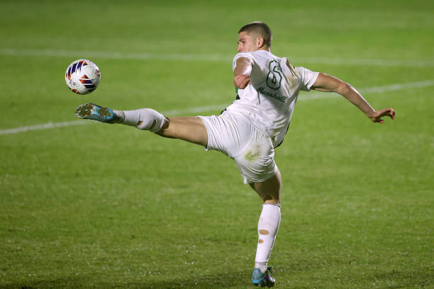 从基层选拔 从基层选拔